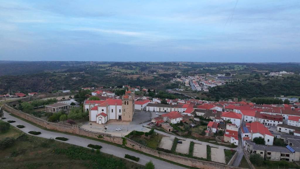 Lhéngua de la Tierra  – Oficina de Língua Mirandesa
